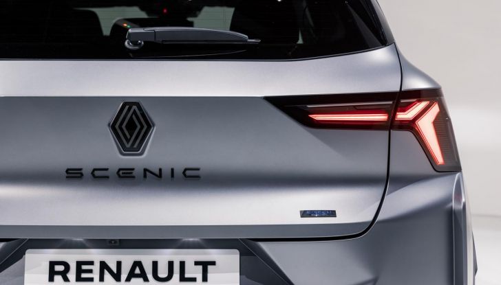 Renault Scenic E-Tech Electric: caratteristiche, allestimenti, autonomia e motori per l’Italia - Foto 16 di 75