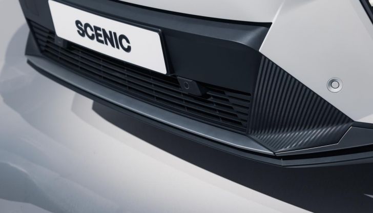 Renault Scenic E-Tech Electric: caratteristiche, allestimenti, autonomia e motori per l’Italia - Foto 45 di 75