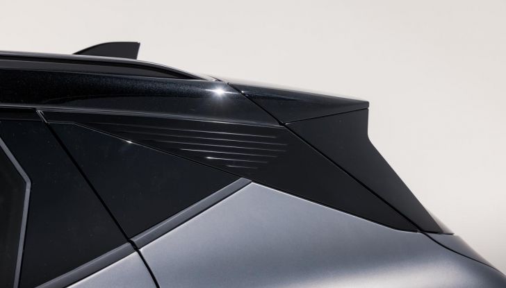 Renault Scenic E-Tech Electric: caratteristiche, allestimenti, autonomia e motori per l’Italia - Foto 14 di 75