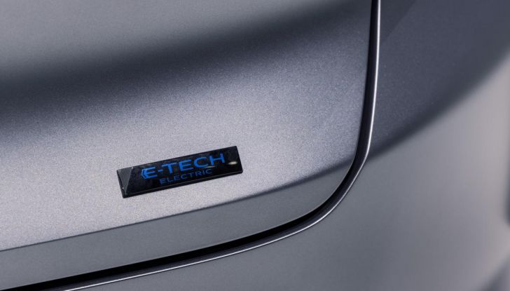 Renault Scenic E-Tech Electric: caratteristiche, allestimenti, autonomia e motori per l’Italia - Foto 20 di 75