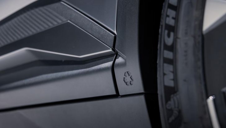 Renault Scenic E-Tech Electric: caratteristiche, allestimenti, autonomia e motori per l’Italia - Foto 22 di 75