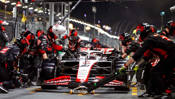 F1 2023, GP Singapore: Sainz riporta alla vittoria la Ferrari, Norris e Hamilton sul podio - Foto 5 di 10