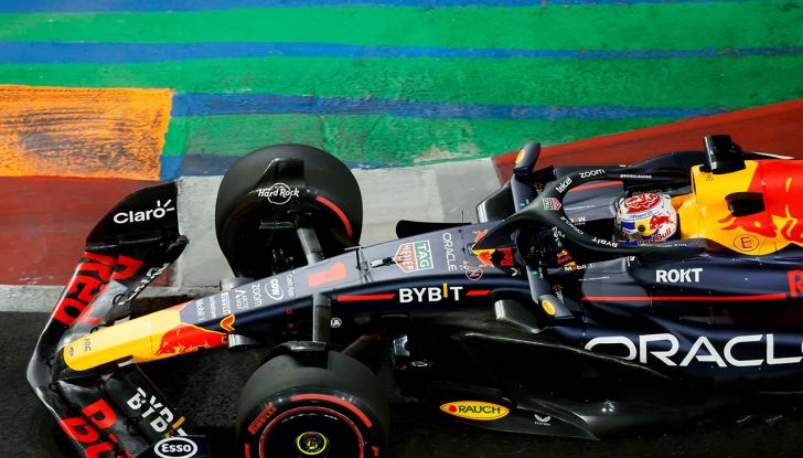 F1 2023, GP Singapore: Sainz e Ferrari di nuovo in pole position, disfatta Red Bull - Foto 7 di 10
