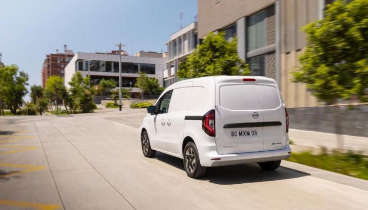 10.000 Km free EV NISSAN, il nuovo programma per la mobilità elettrica - Foto 9 di 9