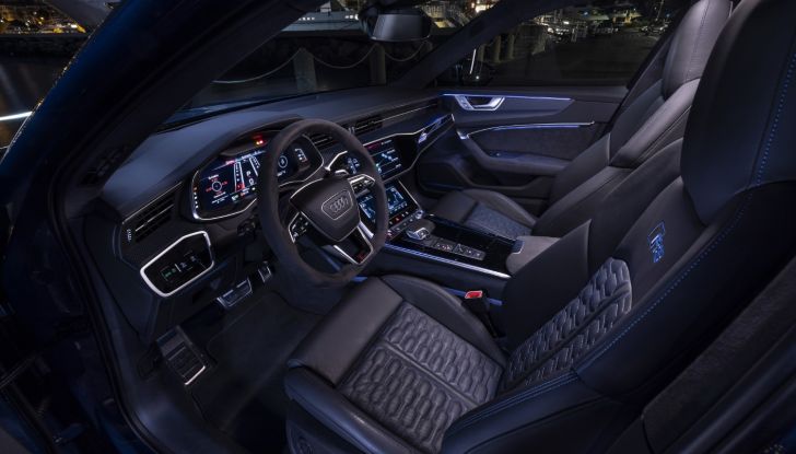 Audi RS 6 Avant Performance prova su strada, motore e prestazioni - Foto 34 di 35