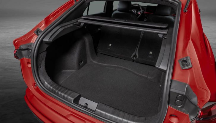 Abarth Fastback: debutta il nuovo SUV coupé dello Scorpione - Foto 58 di 88