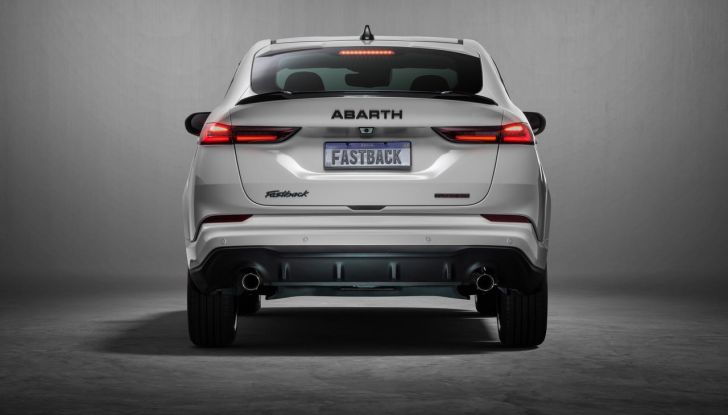 Abarth Fastback: debutta il nuovo SUV coupé dello Scorpione - Foto 37 di 88