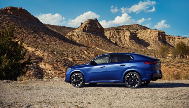 BMW X2 2024: prezzi e versioni per il mercato italiano - Foto 22 di 61