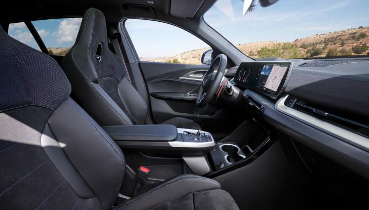 BMW X2 2024: prezzi e versioni per il mercato italiano - Foto 46 di 61