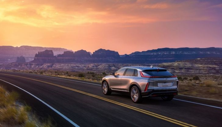 General Motors torna in Europa con Cadillac Lyriq, SUV 100% elettrico - Foto 40 di 72