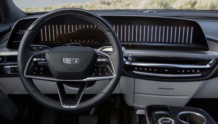 General Motors torna in Europa con Cadillac Lyriq, SUV 100% elettrico - Foto 70 di 72