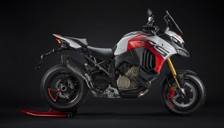 Ducati Multistrada V4 RS: è lei la moto da turismo più sportiva mai offerta dal brand - Foto 14 di 43