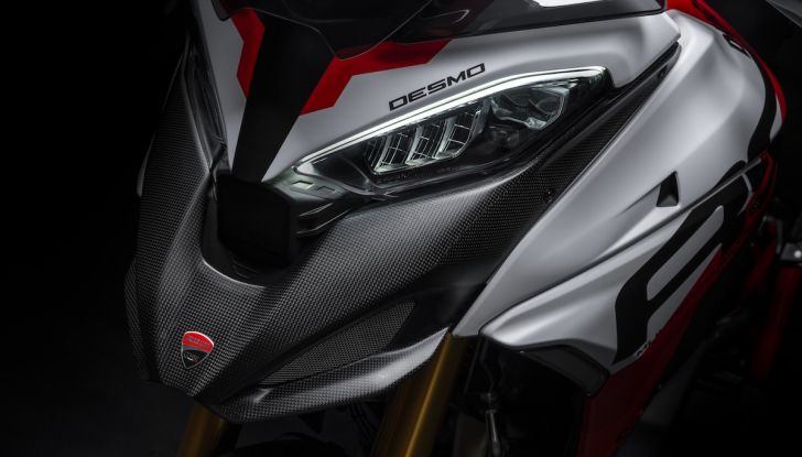 Ducati Multistrada V4 RS, quando la Superbike incontra il touring - Foto 6 di 13