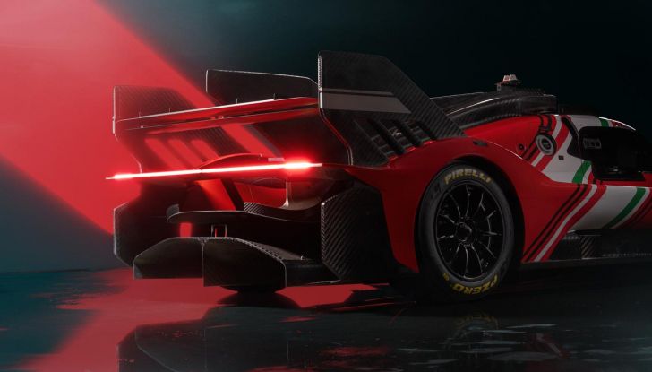 Ferrari 499P Modificata: caratteristiche e design della nuova hypercar a tiratura limitata - Foto 12 di 20