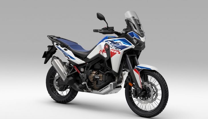 Honda Africa Twin e Adventure Sports 2024: prestazioni, comfort e un nuovo look - Foto 2 di 13