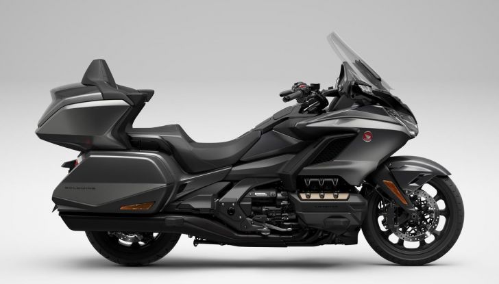 Honda Gold Wing, Rebel 1100 e Rebel 500: le novità del model year 2024 - Foto 8 di 33