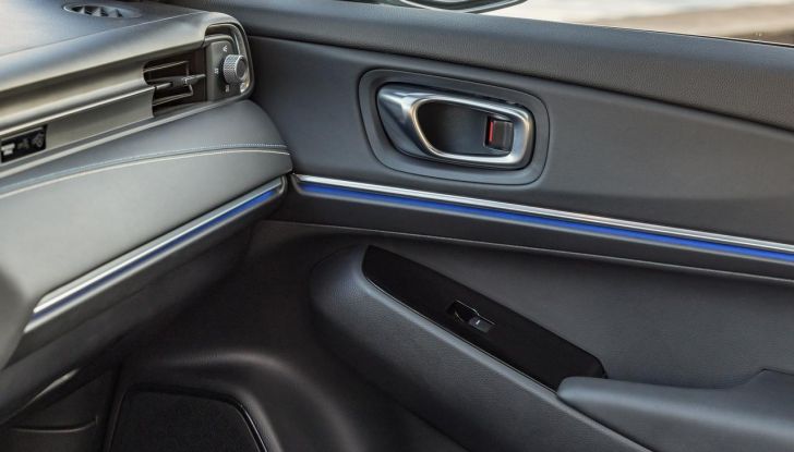 Honda e:Ny1: caratteristiche, design e autonomia del nuovo B-SUV elettrico - Foto 23 di 51