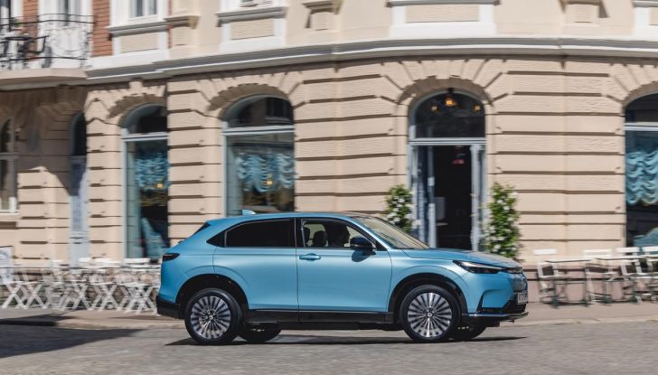 Honda e:Ny1: caratteristiche, design e autonomia del nuovo B-SUV elettrico - Foto 32 di 51