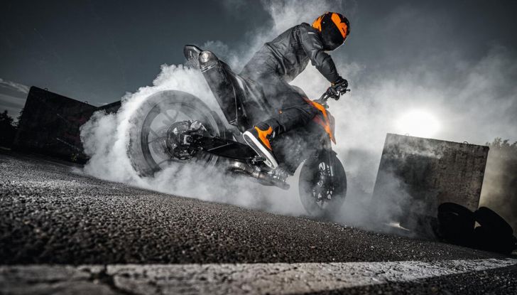 KTM porta a EICMA 2024 otto nuove moto - Foto 4 di 7