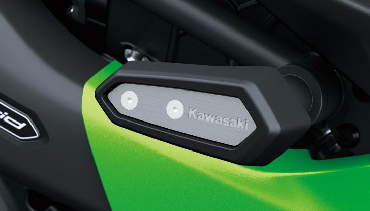 Kawasaki Ninja 7 Hybrid: debutta ufficialmente la prima moto ibrida al mondo - Foto 18 di 45