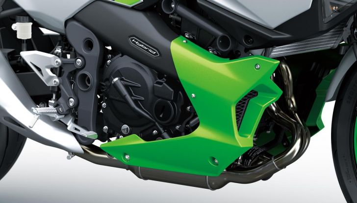 Kawasaki Ninja 7 Hybrid: debutta ufficialmente la prima moto ibrida al mondo - Foto 43 di 45