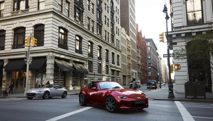 Mazda MX-5 2024: design, motori e caratteristiche della nuova versione - Foto 7 di 15