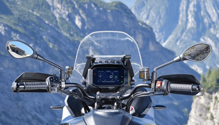 Moto Guzzi Stelvio, scatta il prebooking - Foto 14 di 14