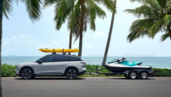 NIO EL6: arriva in Europa il SUV elettrico con batteria intercambiabile - Foto 50 di 51