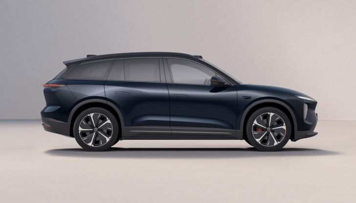 NIO EL6: arriva in Europa il SUV elettrico con batteria intercambiabile - Foto 29 di 51