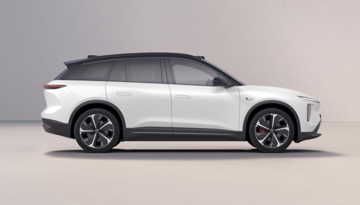 NIO EL6: arriva in Europa il SUV elettrico con batteria intercambiabile - Foto 25 di 51