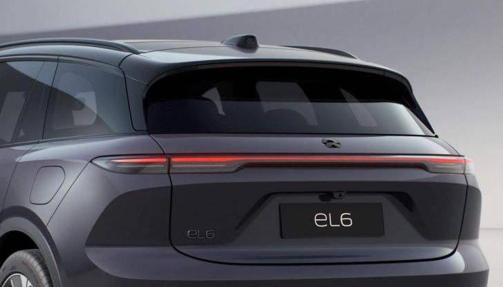 NIO EL6: arriva in Europa il SUV elettrico con batteria intercambiabile - Foto 47 di 51