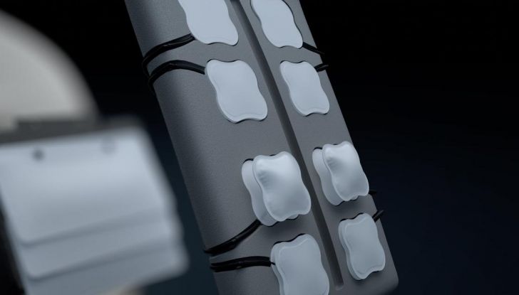 NIO EL6: arriva in Europa il SUV elettrico con batteria intercambiabile - Foto 44 di 51