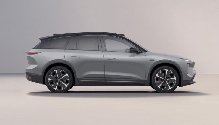 NIO EL6: arriva in Europa il SUV elettrico con batteria intercambiabile - Foto 30 di 51