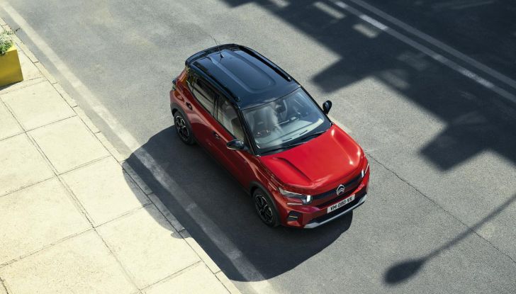 Nuova Citroën C3: caratteristiche, design, abitacolo, allestimenti, motori e prezzi - Foto 70 di 71