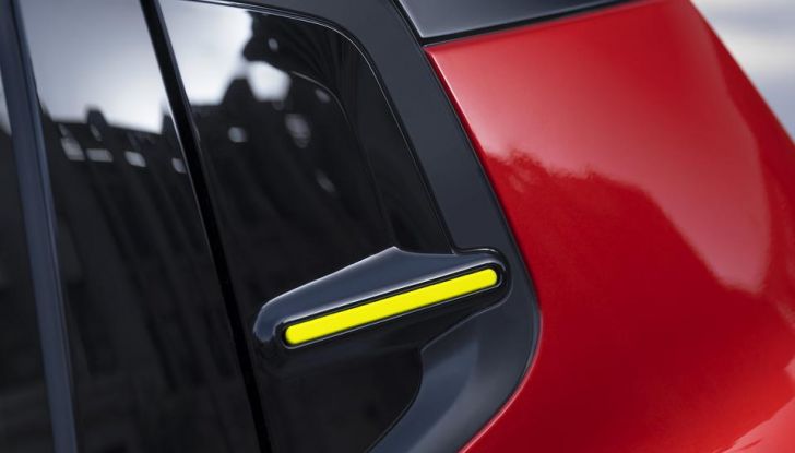 Nuova Citroën C3: caratteristiche, design, abitacolo, allestimenti, motori e prezzi - Foto 34 di 71