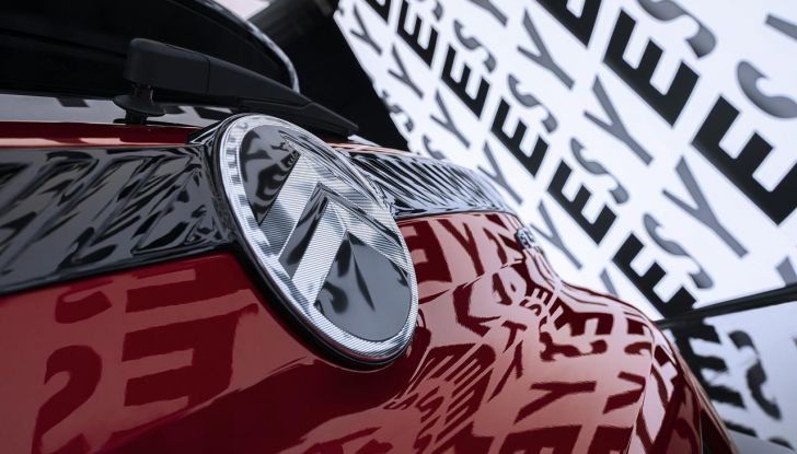 Nuova Citroën C3: caratteristiche, design, abitacolo, allestimenti, motori e prezzi - Foto 49 di 71