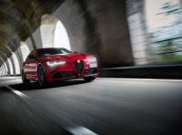 Nuove Alfa Romeo Giulia e Stelvio Quadrifoglio scendono in pista a Balocco
