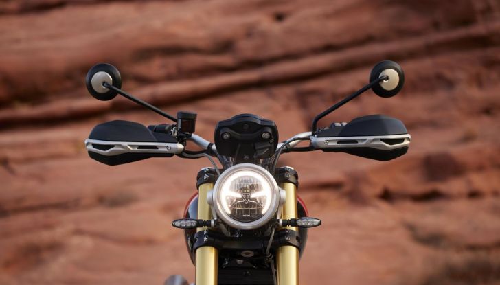 Triumph Scrambler 1200 X ed XE: debutta il model year 2024 con diversi aggiornamenti - Foto 84 di 124