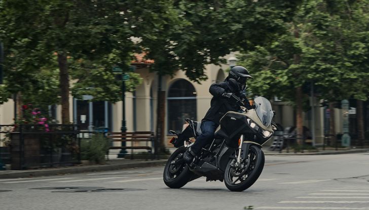 Zero Motorcycles lancia la campagna: “Zero acconto, zero interessi” - Foto 14 di 49