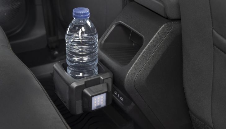 Nuovo Dacia Duster debutta sul mercato italiano - Foto 20 di 135