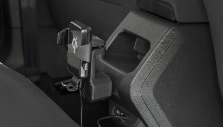 Nuovo Dacia Duster debutta sul mercato italiano - Foto 22 di 135