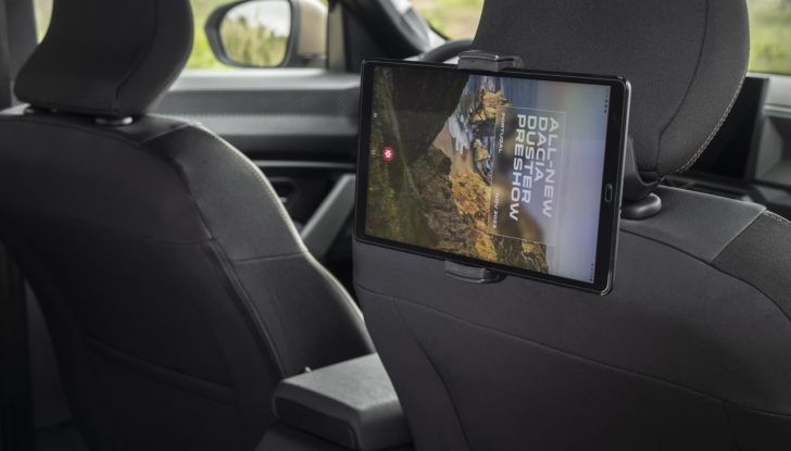 Nuovo Dacia Duster debutta sul mercato italiano - Foto 35 di 135