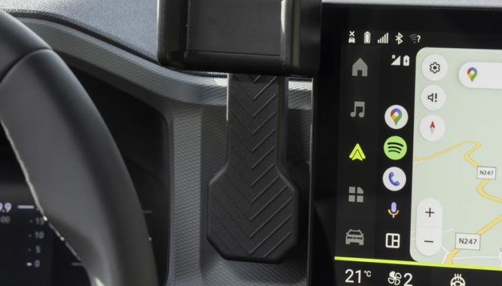 Nuovo Dacia Duster debutta sul mercato italiano - Foto 4 di 135