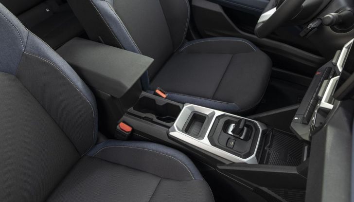 Nuovo Dacia Duster debutta sul mercato italiano - Foto 118 di 135