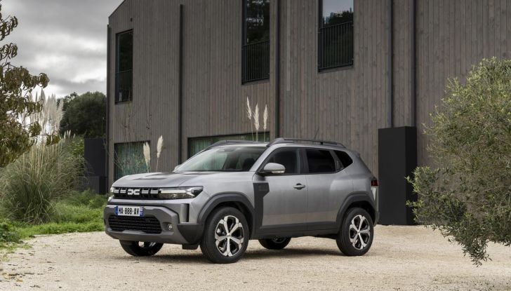 Nuovo Dacia Duster debutta sul mercato italiano - Foto 85 di 135