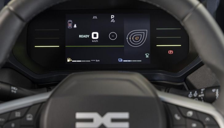 Nuovo Dacia Duster debutta sul mercato italiano - Foto 127 di 135