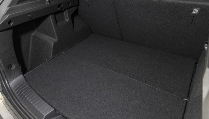 Nuovo Dacia Duster debutta sul mercato italiano - Foto 97 di 135