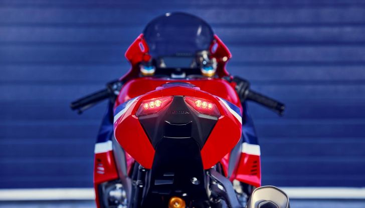 Honda: tre nuove 400 quattro cilindri in arrivo nel 2025? - Foto 78 di 118