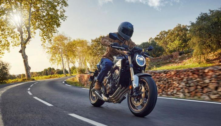 Honda: tre nuove 400 quattro cilindri in arrivo nel 2025? - Foto 12 di 118