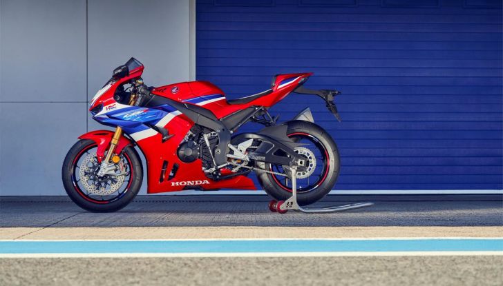 Honda: tre nuove 400 quattro cilindri in arrivo nel 2025? - Foto 76 di 118